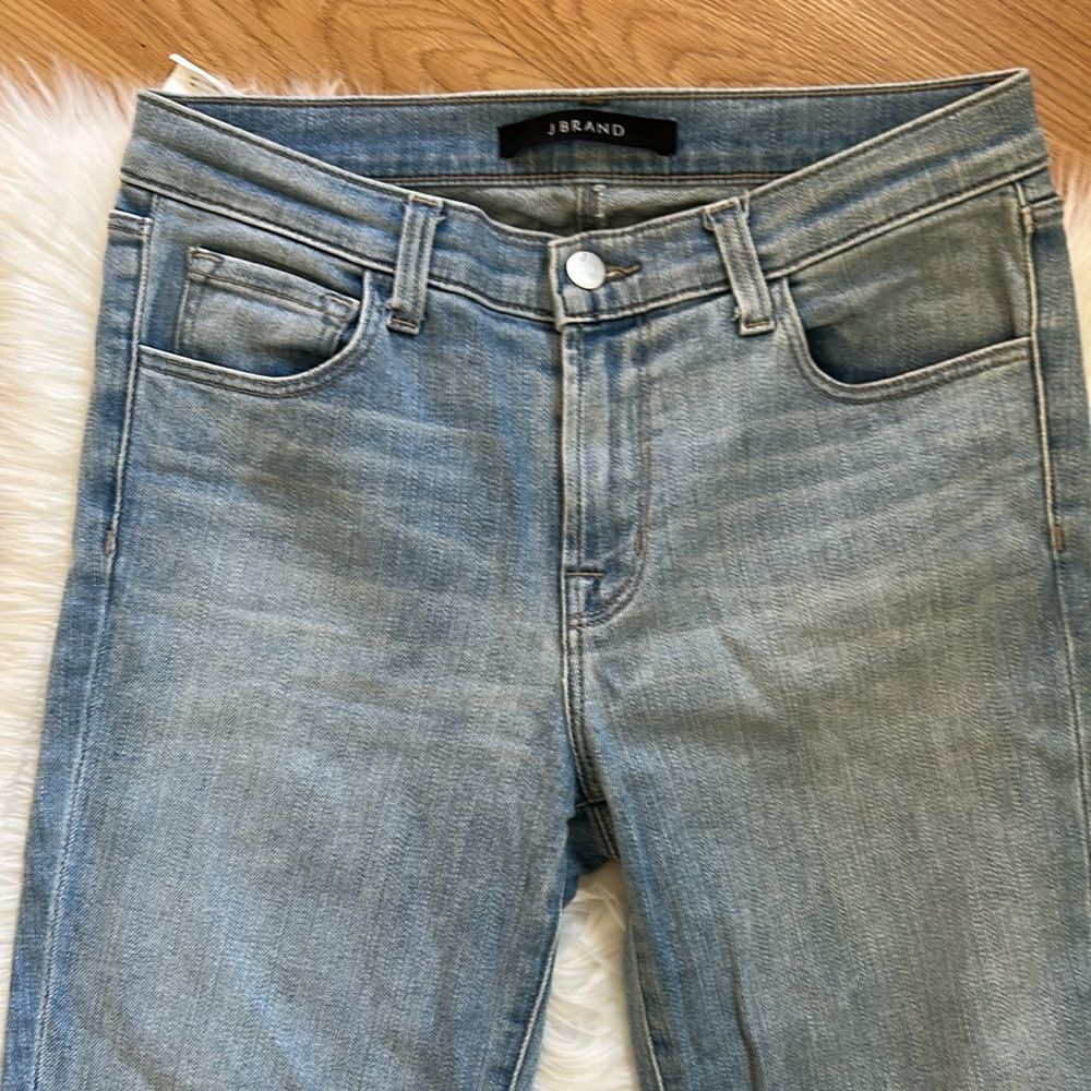 J Brand Jeans Capri Mid Rise in size 27 - Picture 2 of 7
